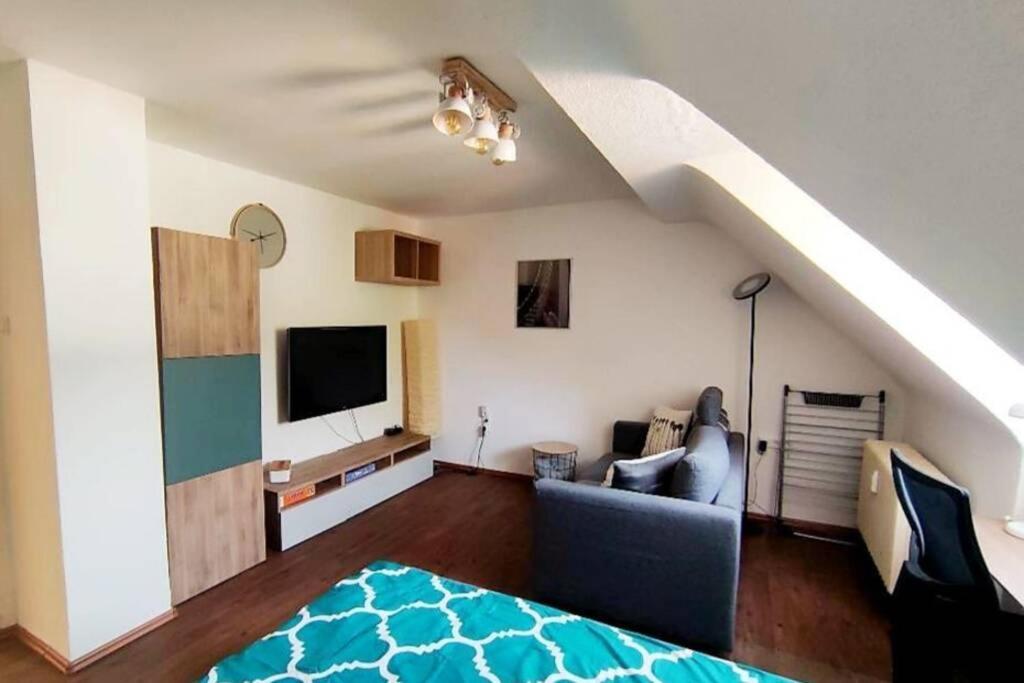 Gemuetliches Apartment Naehe Du Zentrum/Uni/Hbf/A40 ดุยส์บูร์ก ภายนอก รูปภาพ
